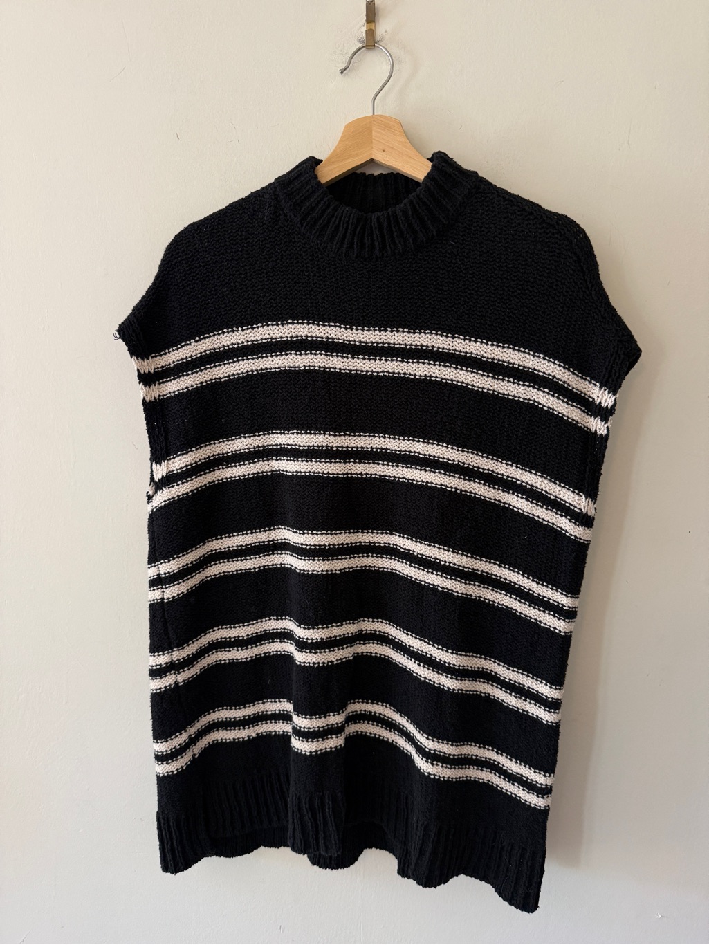 Lilla P Black And White Striped Sleeveless Knit Top